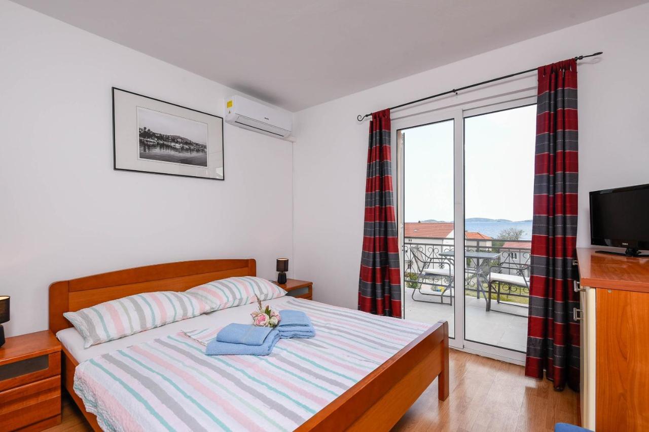 Lulak Studio Apartments Оребич Экстерьер фото