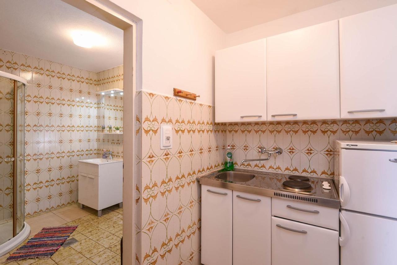 Lulak Studio Apartments Оребич Экстерьер фото