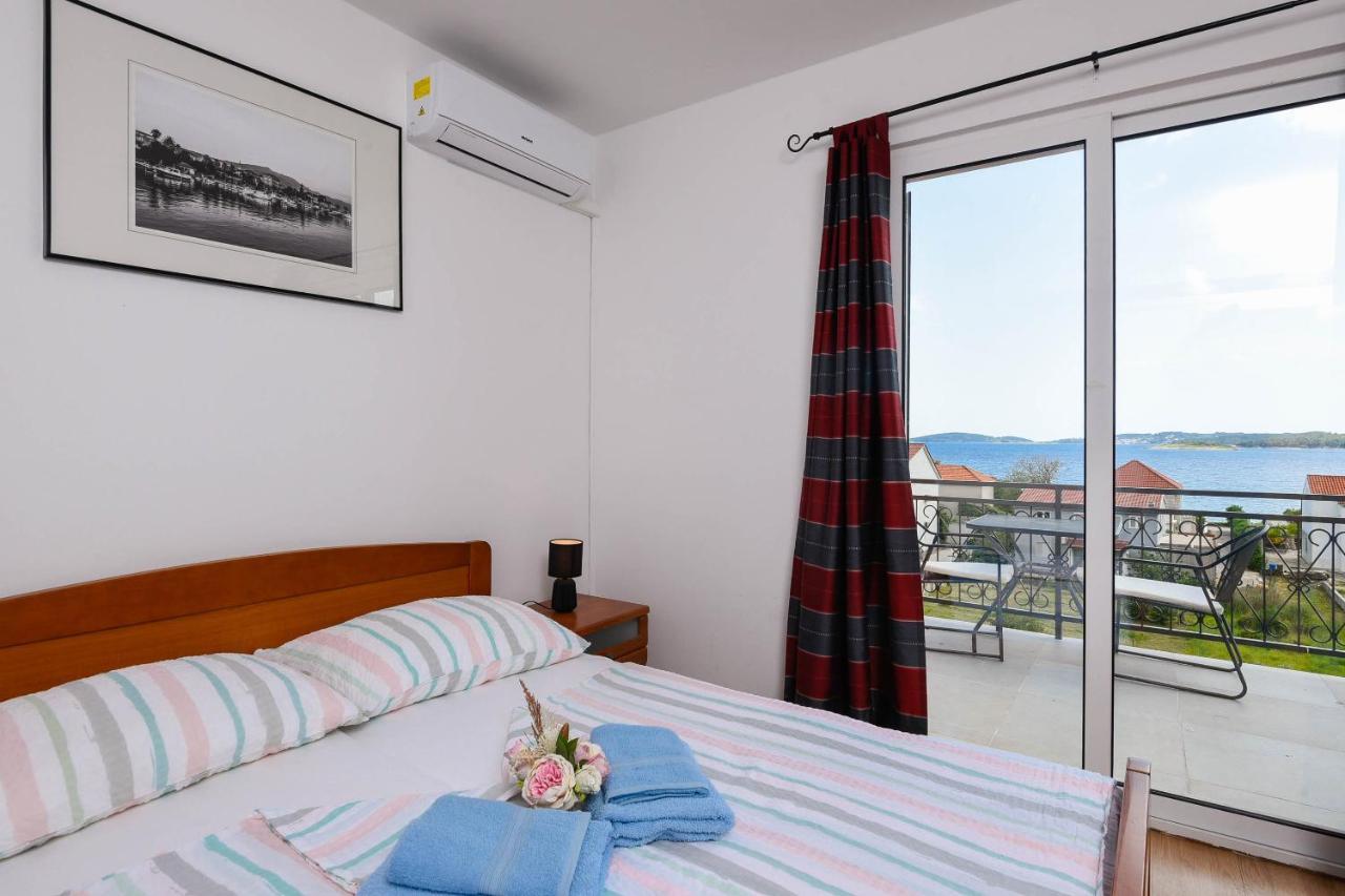 Lulak Studio Apartments Оребич Экстерьер фото